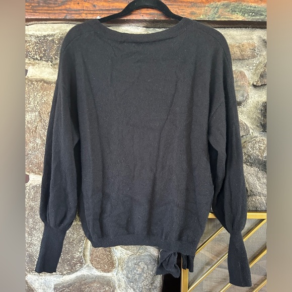 EUC Elie Tahari Black Cashmere & Merino Wool Blend Tie Sweater, Size M - Picture 3 of 6